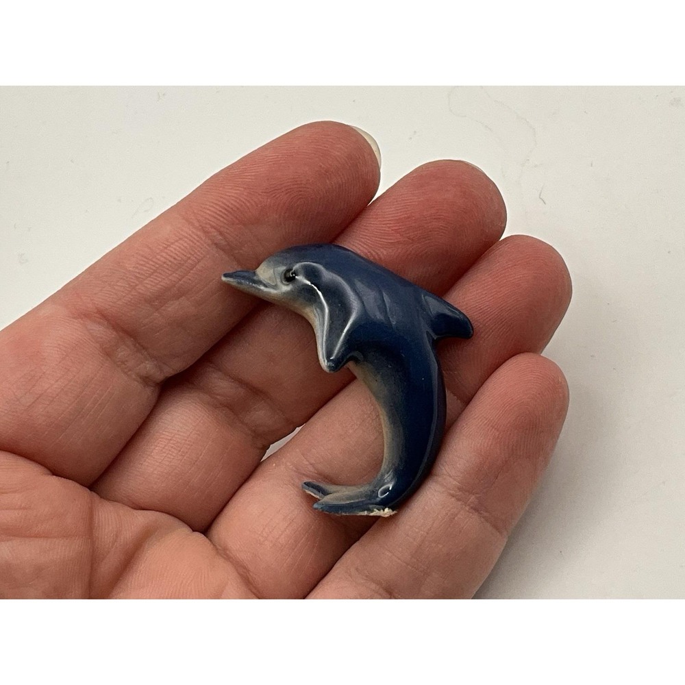 Hagen Renaker Vintage Porcelain Tiny Dolphin Figurine Adorable VGUC